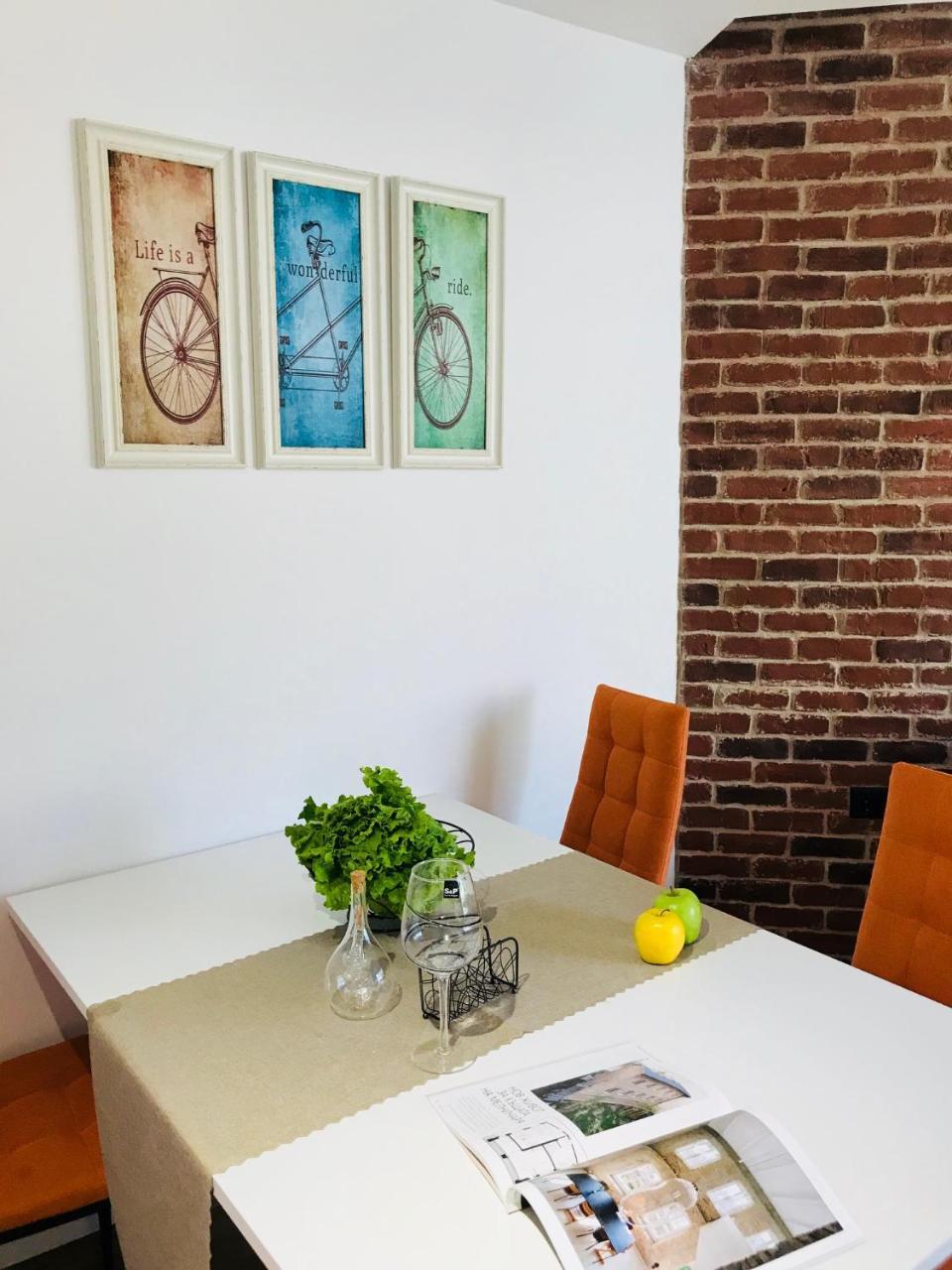 Bright, Comfortable And Cozy Apartment Бургас Екстериор снимка