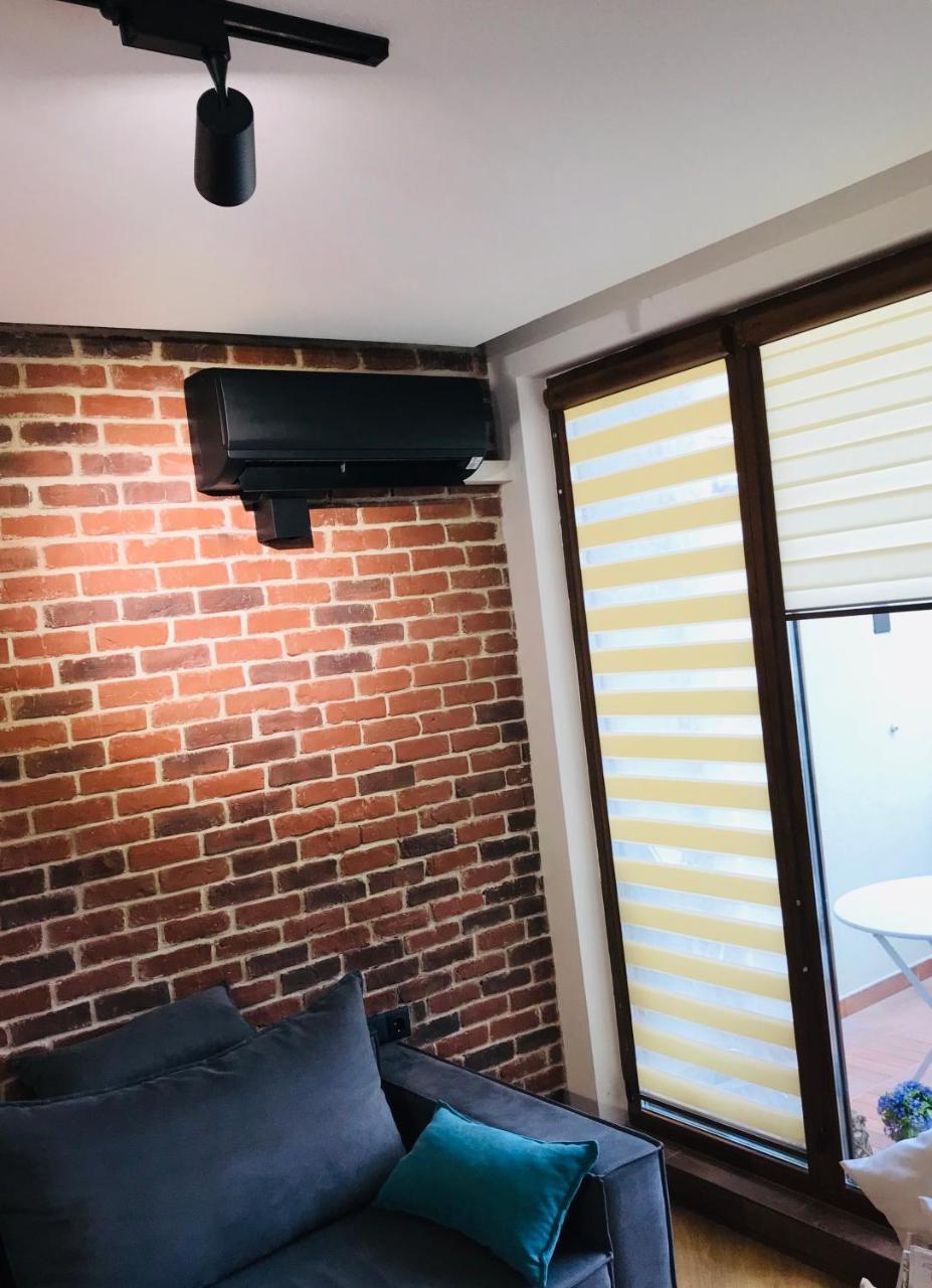 Bright, Comfortable And Cozy Apartment Бургас Екстериор снимка